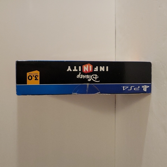 PS4 STAR WARS Disney INFINITY 3.0 edition starter pack - Picture 4 of 8